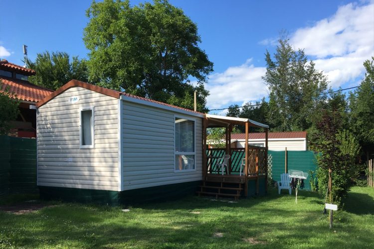 Mobile-home Loggia in de Puy de Dôme